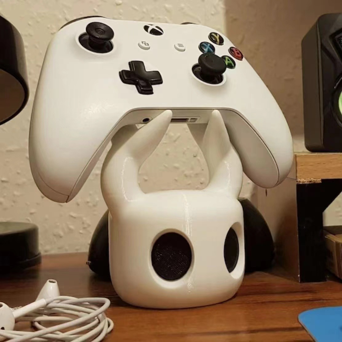 プレミアム ゲーム コントローラー スタンド エレガントなデ - Gaming Accessories Organizer のレビューと価格